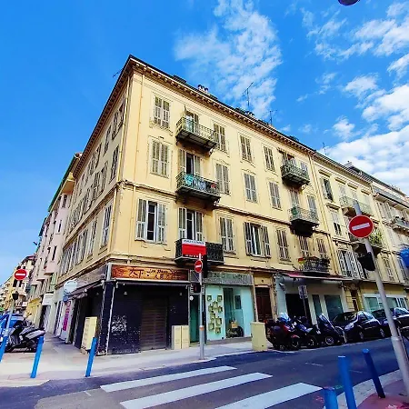 Apartament Terre Et